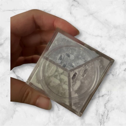 トリニタス グロウ パウダー/Visée/ルースパウダーを使ったクチコミ(2枚目)