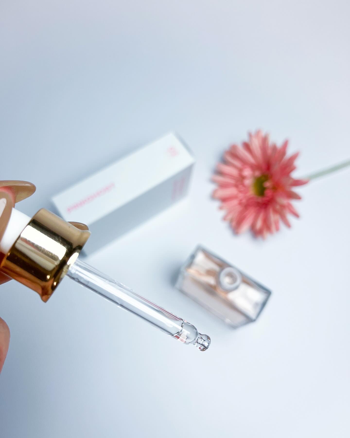 スノーホワイト/PINKGHOST/ヘアオイルを使ったクチコミ（3枚目）