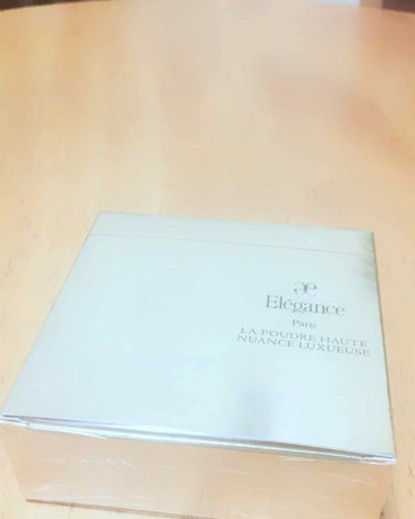 エレガンス ラ プードル オートニュアンス リクスィーズ/Elégance/プレストパウダーを使ったクチコミ（2枚目）