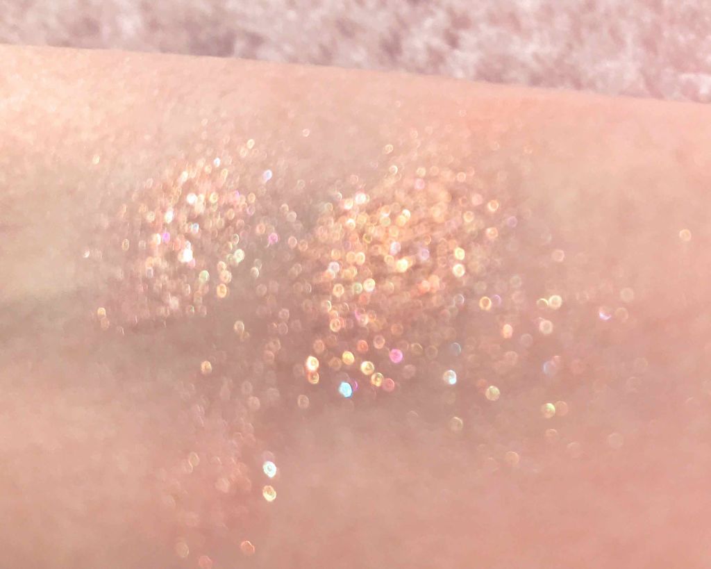 プリズム パウダーアイカラー/リンメル ロンドン/単色アイシャドウを使ったクチコミ（2枚目）