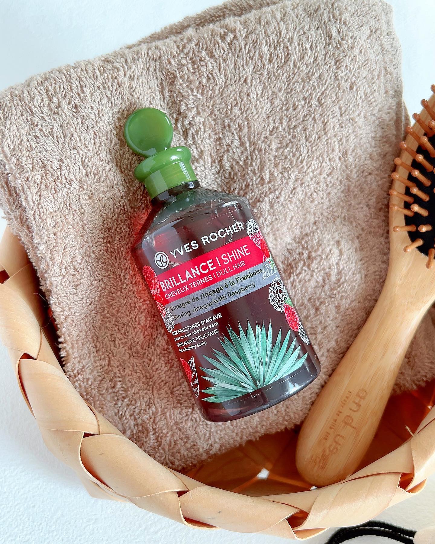 リンシングビネガー シルキーシャイン さらキララズベリー/イヴ・ロシェ/洗い流すヘアトリートメントを使ったクチコミ（2枚目）