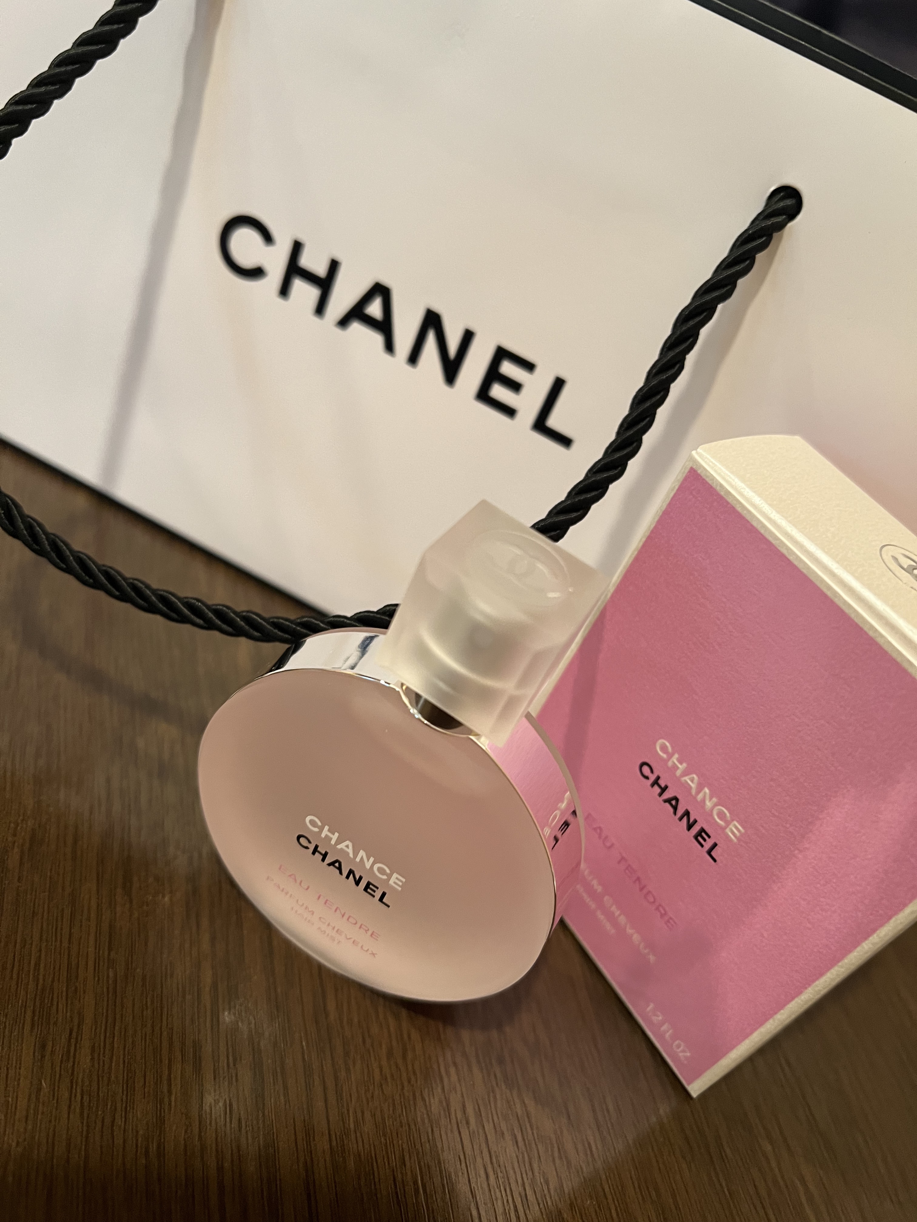 チャンス オー タンドゥル ヘア ミスト/CHANEL/ヘアミストを使ったクチコミ（1枚目）