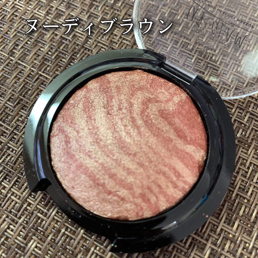UR GLAM　EYE & CHEEK COLOR ヌーディブラウン/U R GLAM/単色アイシャドウを使ったクチコミ（2枚目）