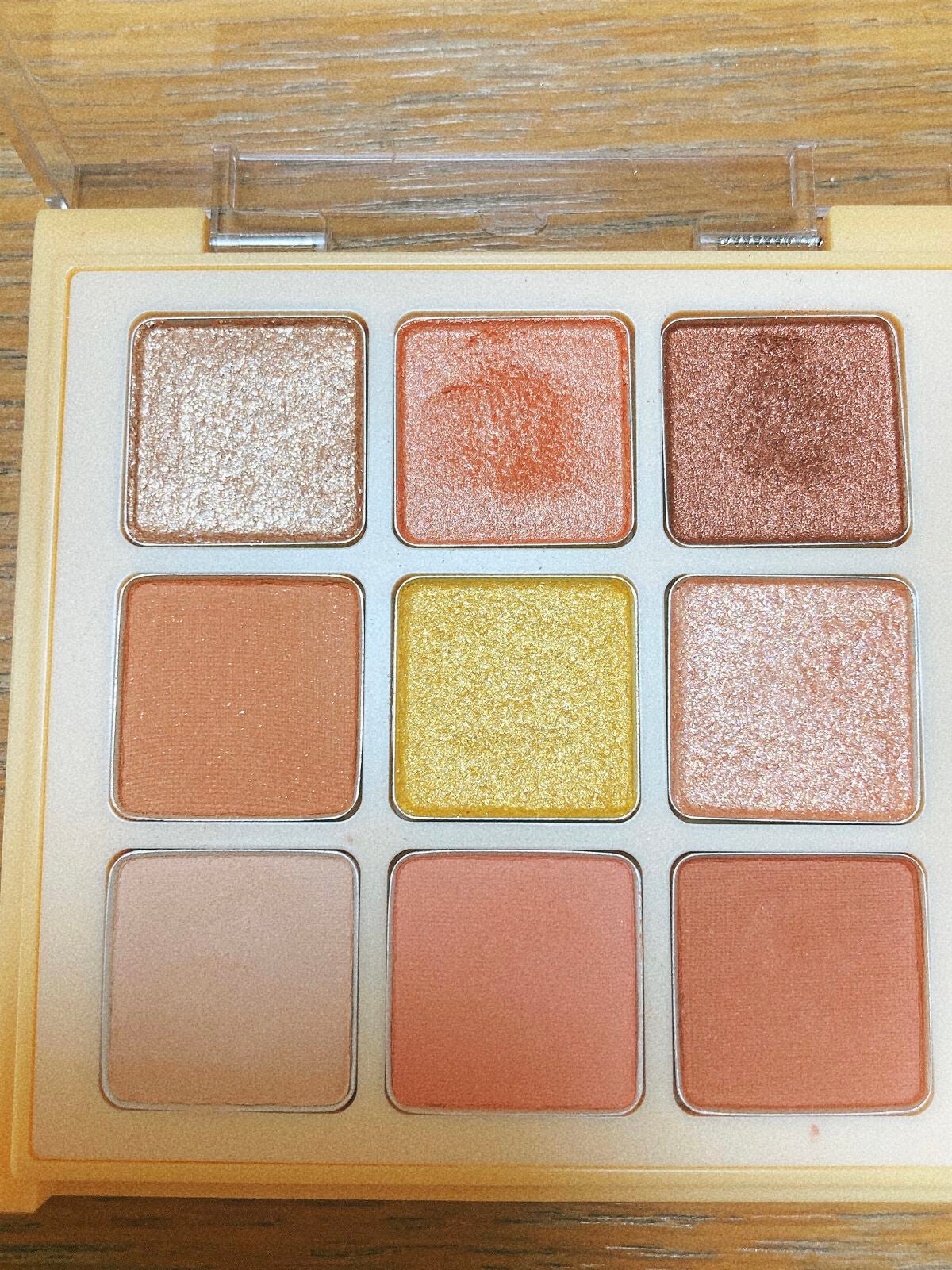 マテリアルカラーパレット/leur charme/アイシャドウパレットを使ったクチコミ(2枚目)