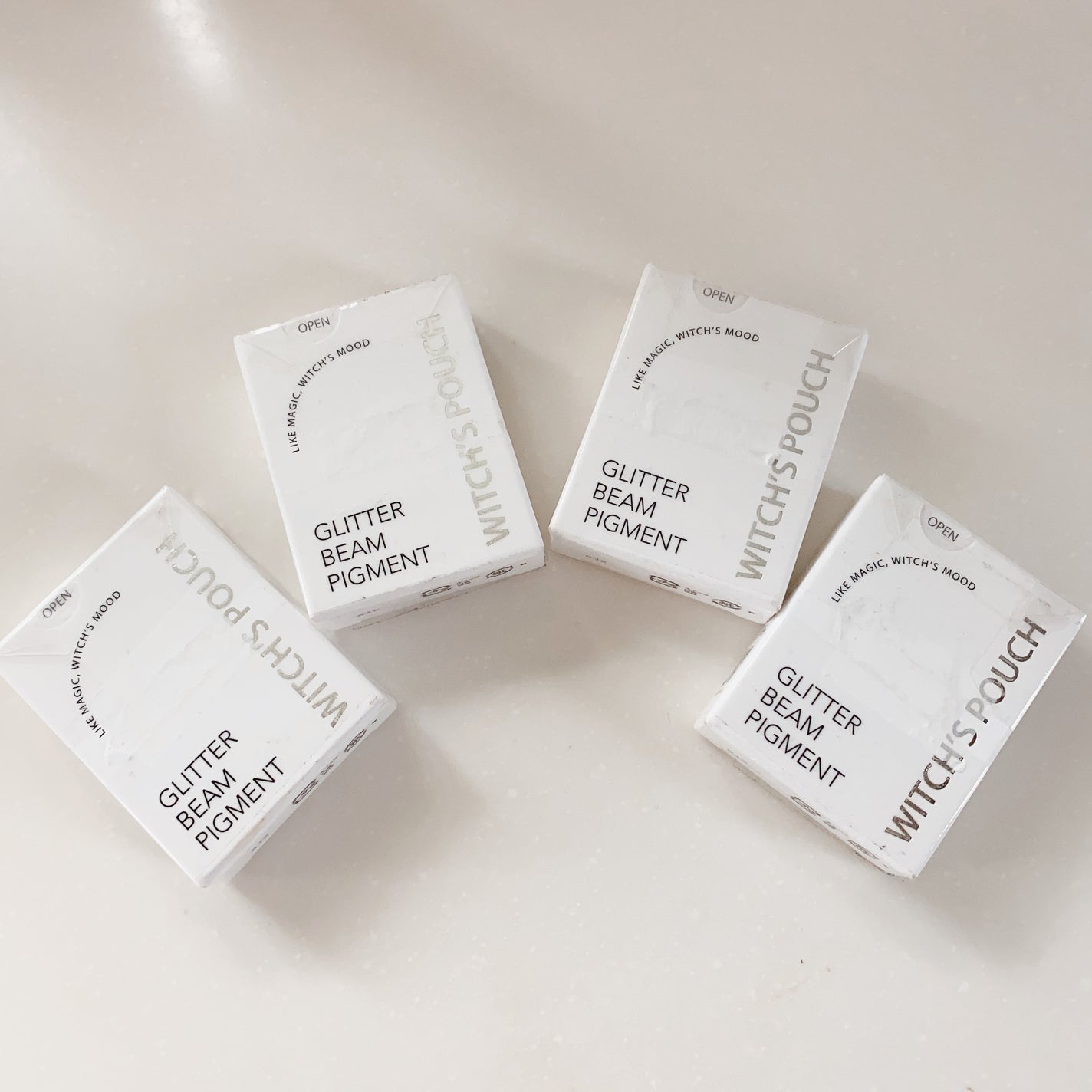 グリッター ビーム ピグメント/Witch's Pouch/グリッターを使ったクチコミ(3枚目)