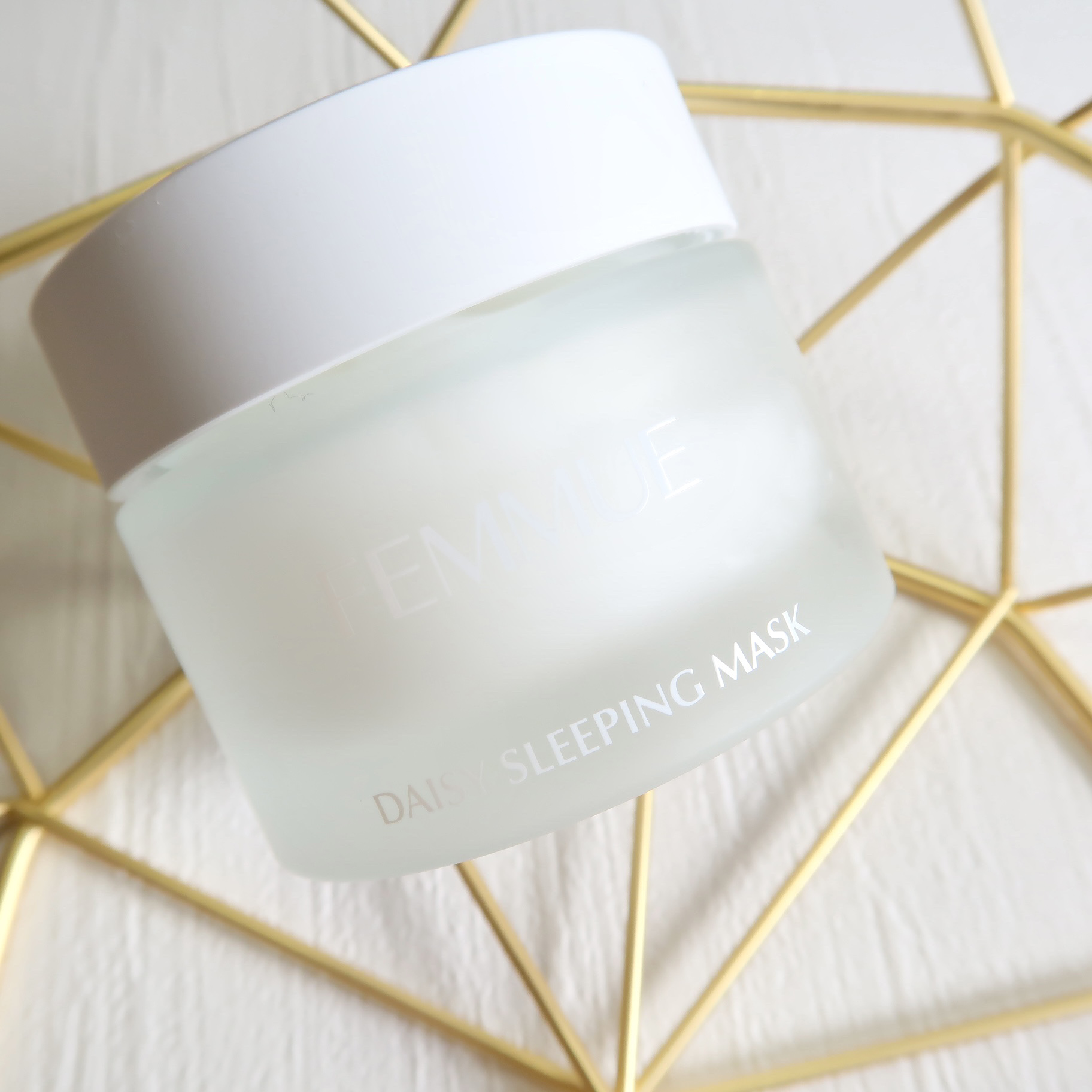 デイジーウォーター スリーピングマスク/FEMMUE/フェイスクリームを使ったクチコミ（3枚目）