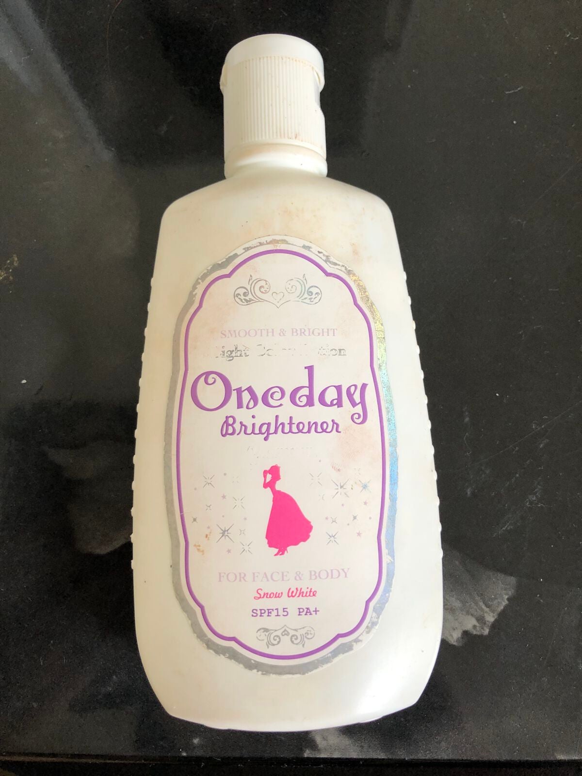 ワンデイブライトナー プレミアム/セラ/クリーム・エマルジョンファンデーションを使ったクチコミ(1枚目)