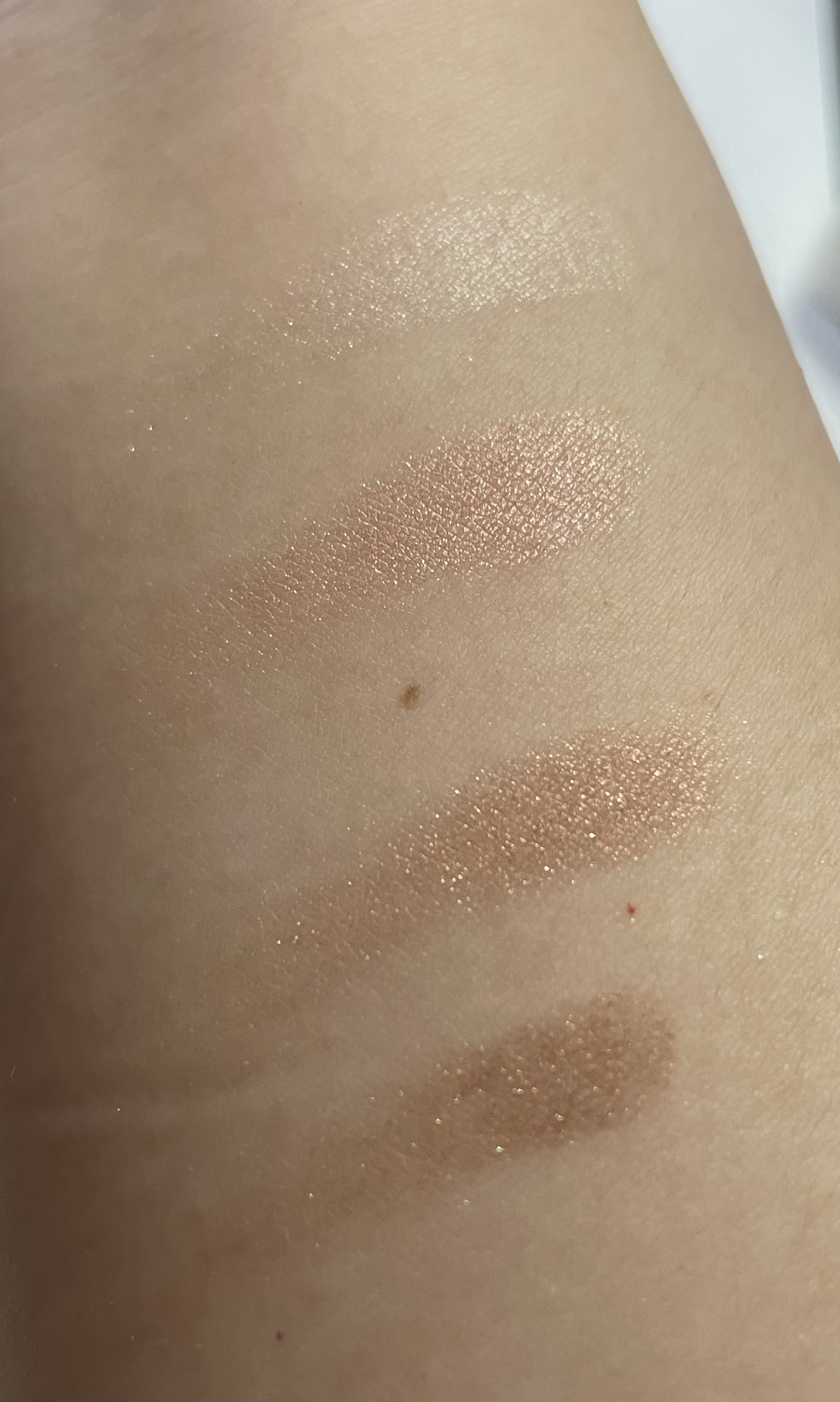 スキニーリッチシャドウ/excel/アイシャドウパレットを使ったクチコミ（3枚目）