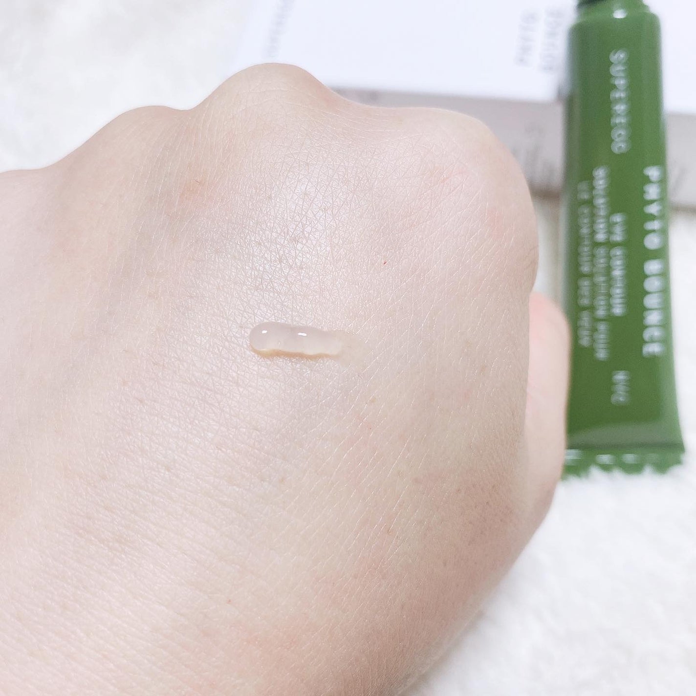 フィト バウンス アイ コントアー ソリューション/SUPEREGG /アイケア・アイクリームを使ったクチコミ(4枚目)