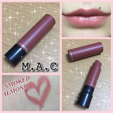 *
*
【M.A.C】
#LIPTENSITY 
#SMOKEDALMOND
*
名前の通りアーモンドみたいな色で可愛い💗
写真では艶っぽいけどマットな感じです🙌
とても肌馴染みも良くて、飲み物飲むとカ