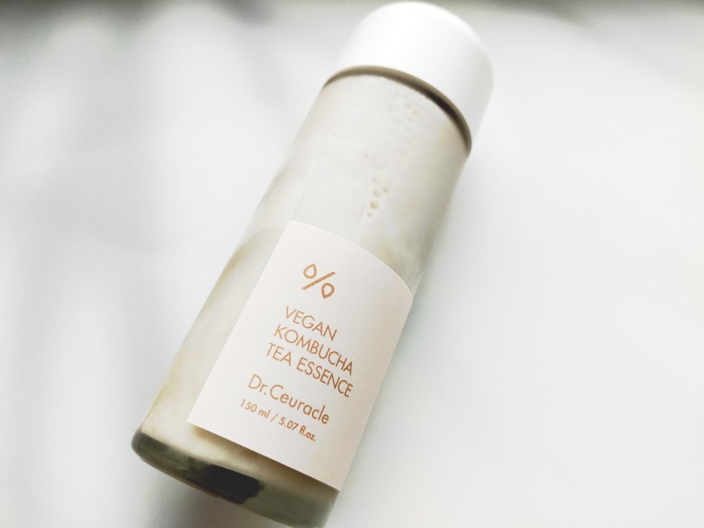 ヴィーガンコンブチャ ティー エッセンス/Dr.Ceuracle/オールインワン化粧品を使ったクチコミ（1枚目）