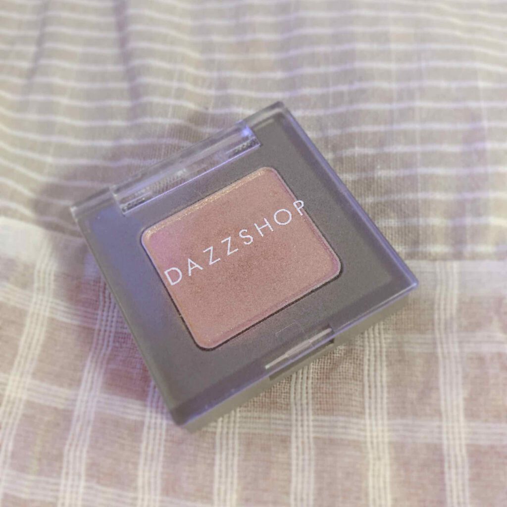 アリュールド シングル アイシャドウ/DAZZSHOP/単色アイシャドウを使ったクチコミ（1枚目）