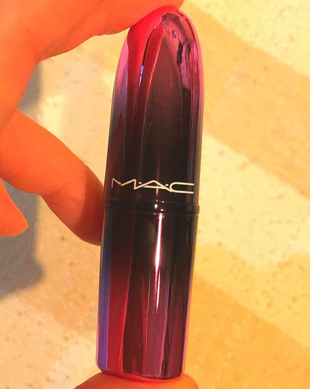 ラブ ミー リップスティック /M・A・C/口紅を使ったクチコミ(1枚目)