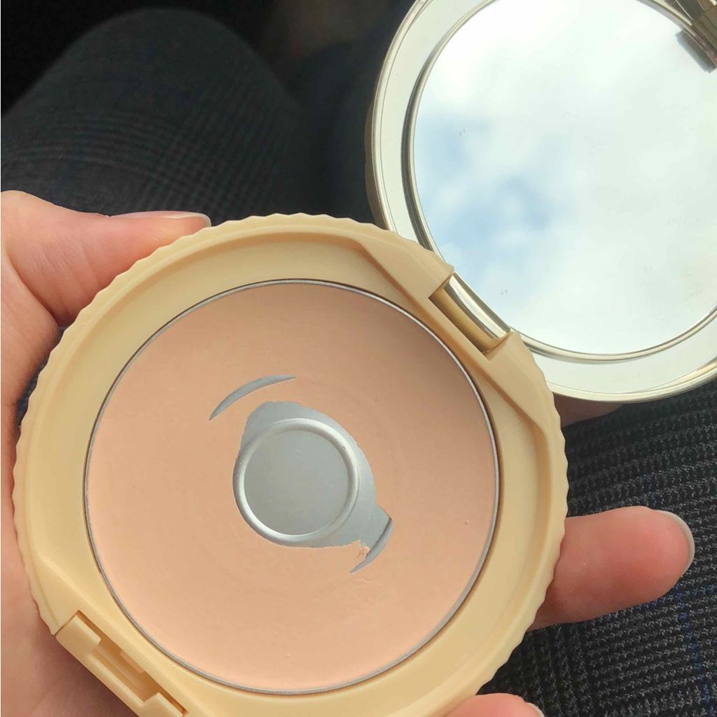 【旧品】マシュマロフィニッシュパウダー/キャンメイク/プレストパウダーを使ったクチコミ（2枚目）