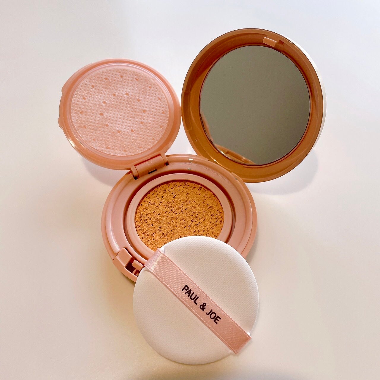 waniwaniコスメ@ふぉろば on LIPS 「PAUL&JOEシースルーヴェールコンパクト使用色:029/1..」(3枚目)