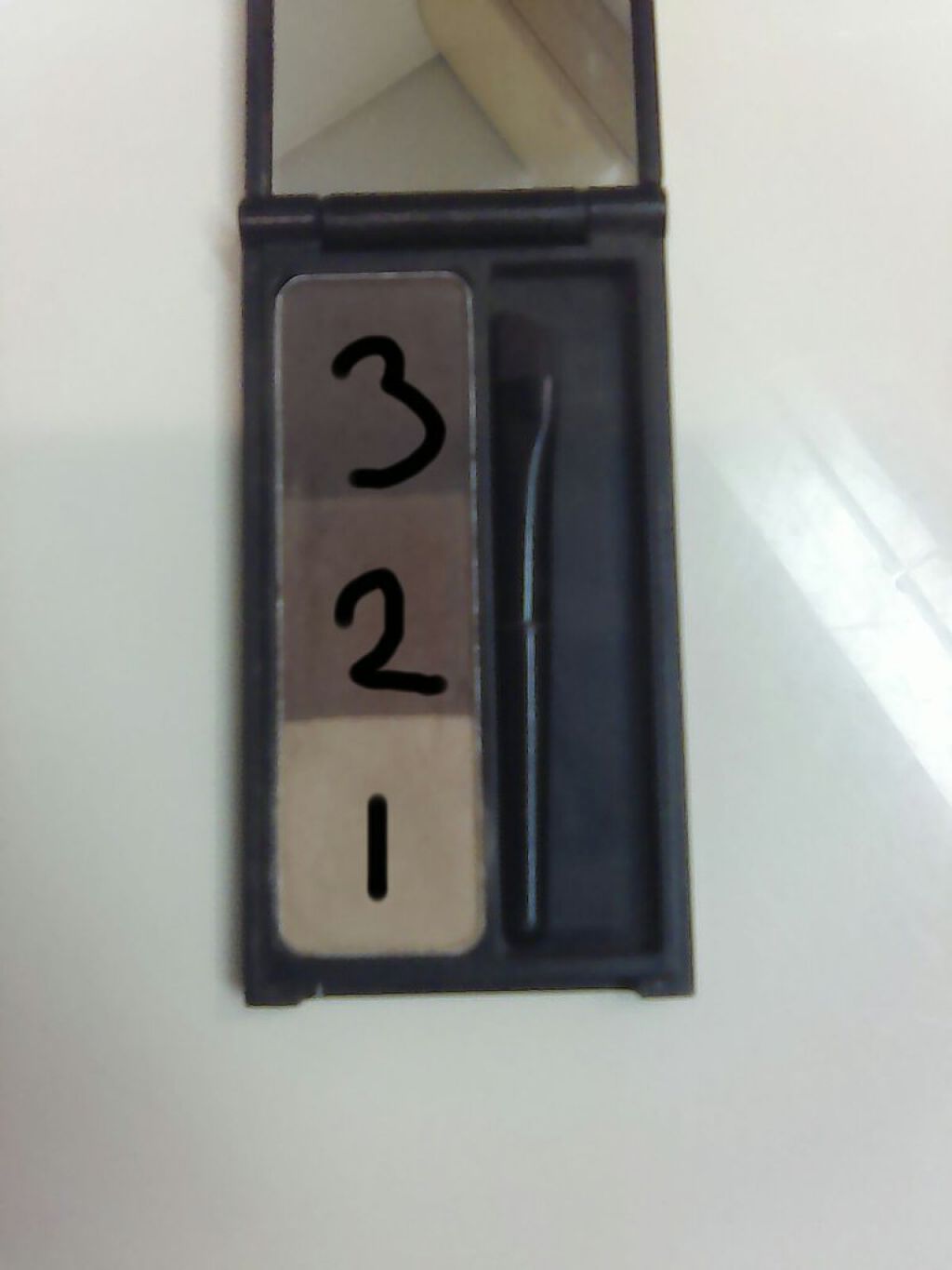 UR GLAM　EYEBROW POWDER/U R GLAM/パウダーアイブロウを使ったクチコミ（3枚目）