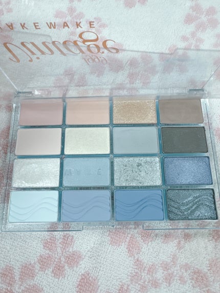 ソフトブラーリングアイパレット/wakemake/アイシャドウパレットを使ったクチコミ(5枚目)