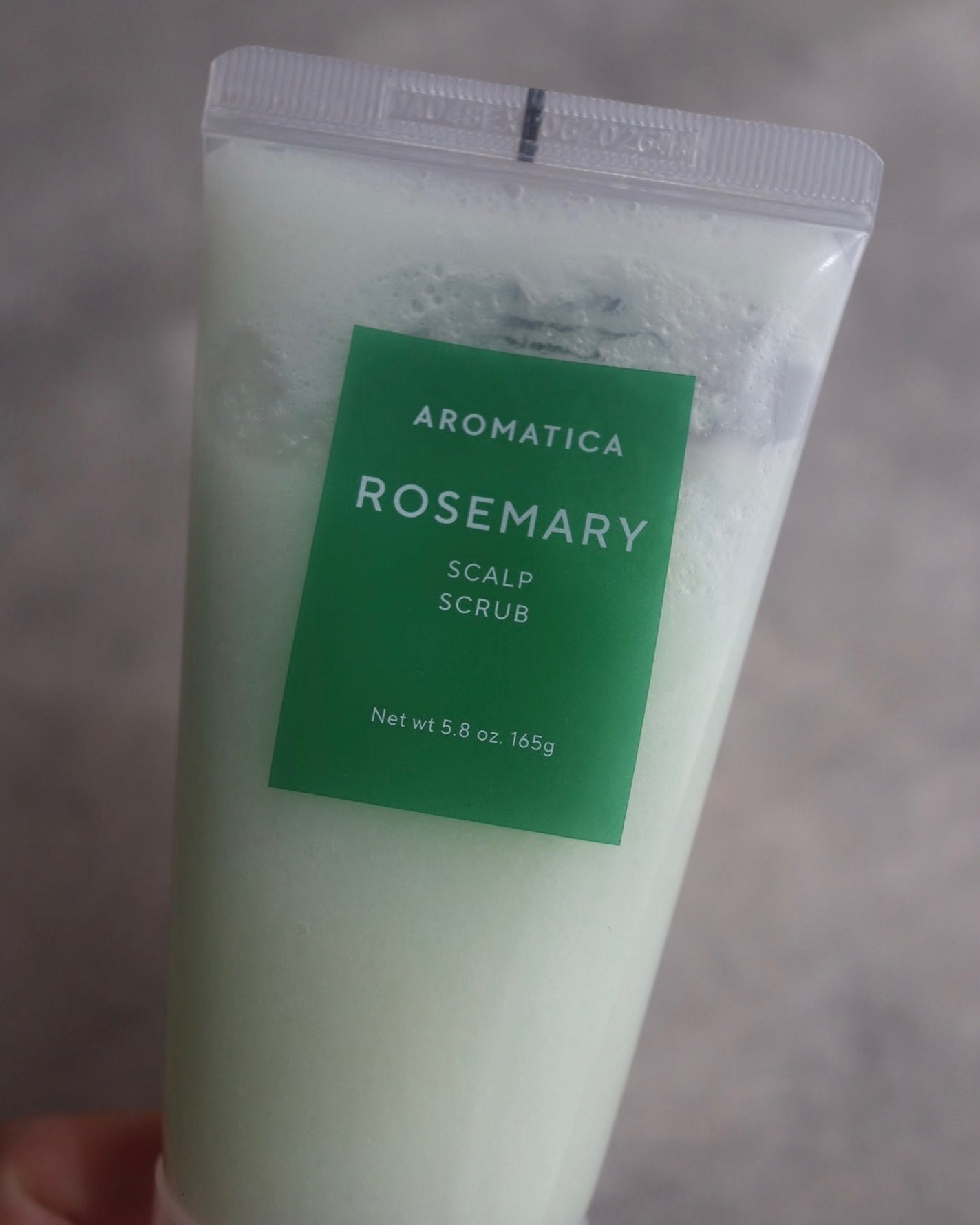 ローズマリー スカルプ スクラブ/AROMATICA/ヘッドスクラブを使ったクチコミ(5枚目)