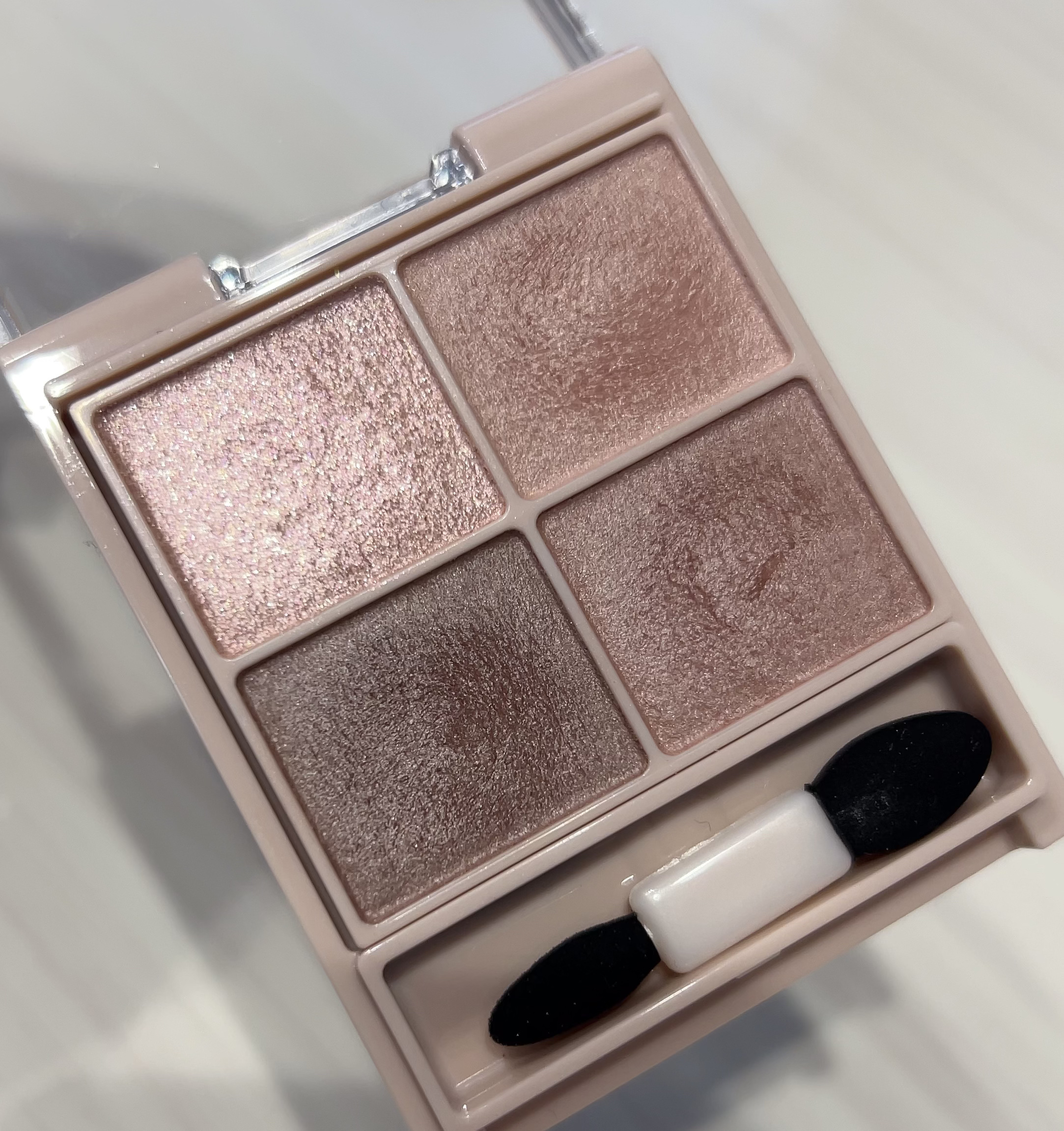 シルキースフレアイズ（マットタイプ）/キャンメイク/アイシャドウパレットを使ったクチコミ（2枚目）