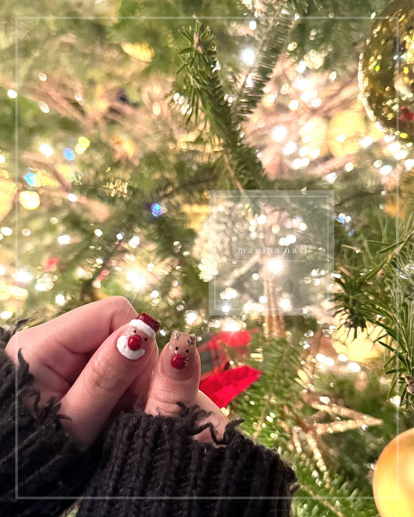 #クリスマスネイル,#ネイル,#アートネイル,#パールネイル,#リングネイル,#ツリーネイル,#サンタネイル,#ミラーフレンチネイル,#ミラーネイル,#手書きアートネイル,#パーツネイル,#チェックネイル,#天王寺ネイル,#アニマルネイルのネイルデザイン