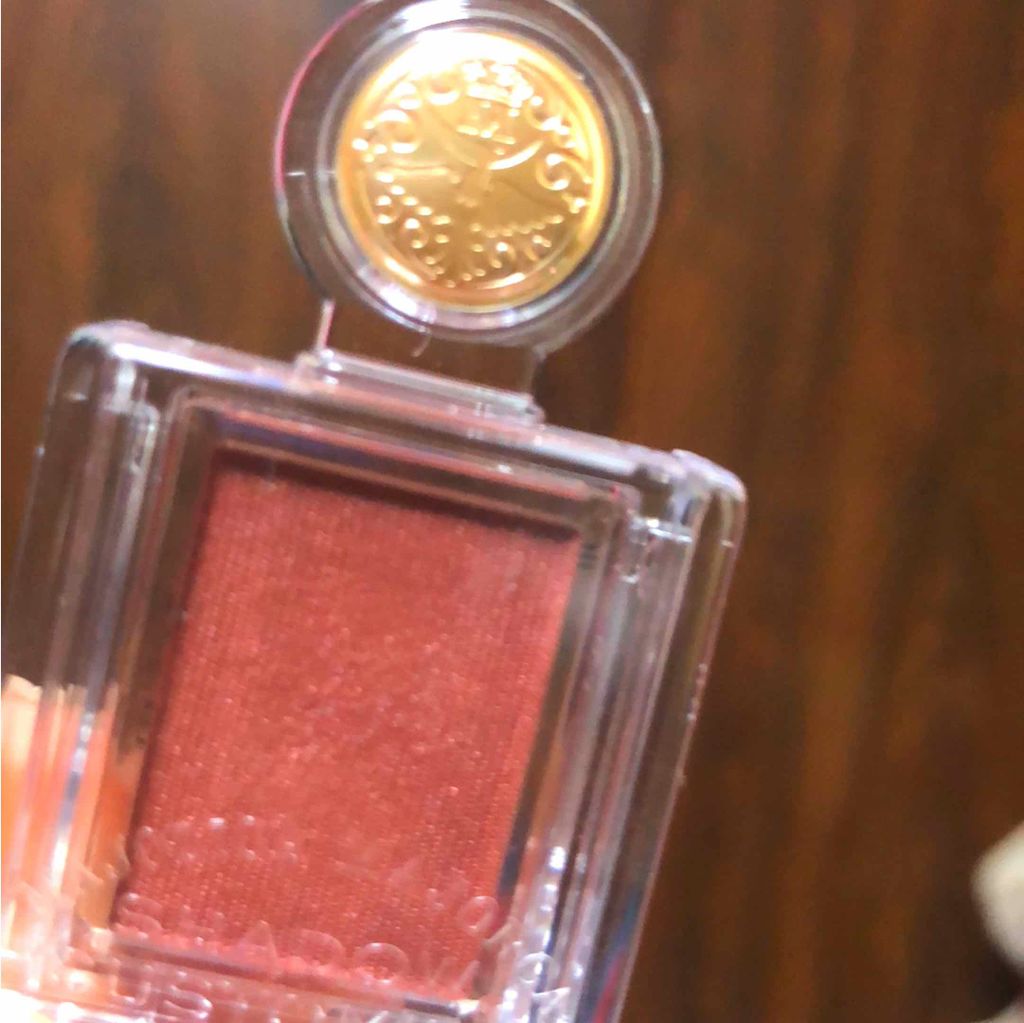 シャドーカスタマイズ/MAJOLICA MAJORCA/単色アイシャドウを使ったクチコミ（1枚目）