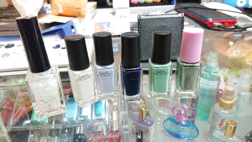 ネイルホリック リミテッドカラー Twingle Unicorn GR751/ネイルホリック/マニキュアを使ったクチコミ（2枚目）