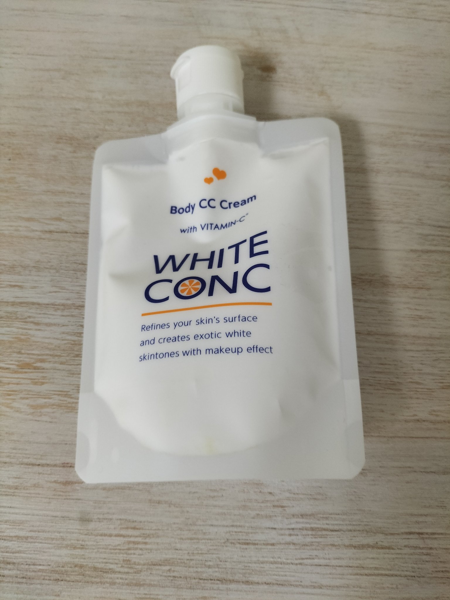 薬用ホワイトコンク ホワイトニングCC CII｜ホワイトコンクの口コミ