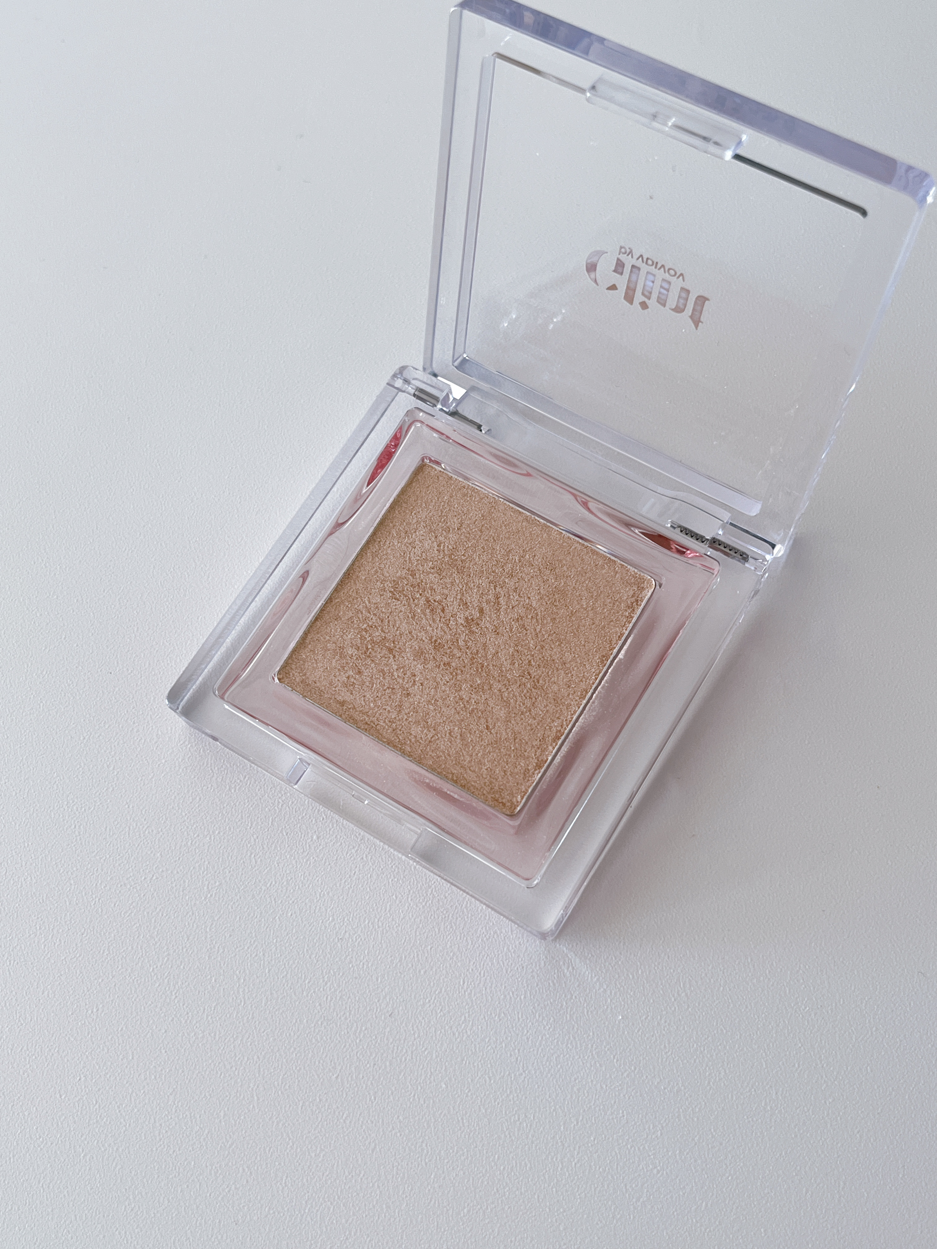 ハイライター Dewy Moon/Glint/パウダーハイライトを使ったクチコミ（3枚目）