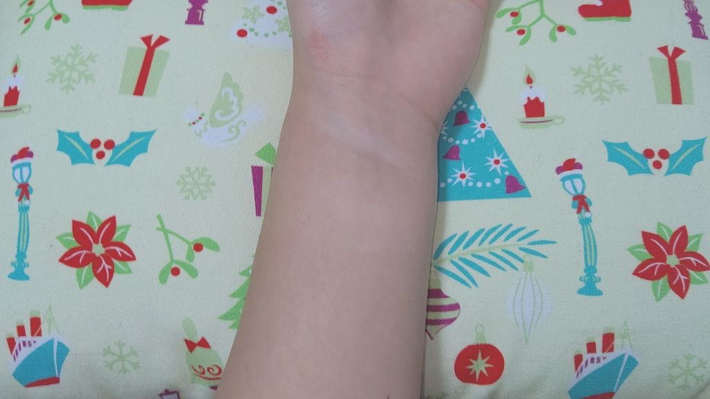 UVクリアフェイスパウダー/CEZANNE/プレストパウダーを使ったクチコミ(3枚目)