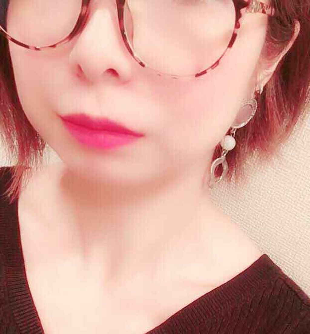 キス クラウド ブロッテッド リップ カラー 020 ラズベリー スフレ/REVLON/口紅を使ったクチコミ（2枚目）