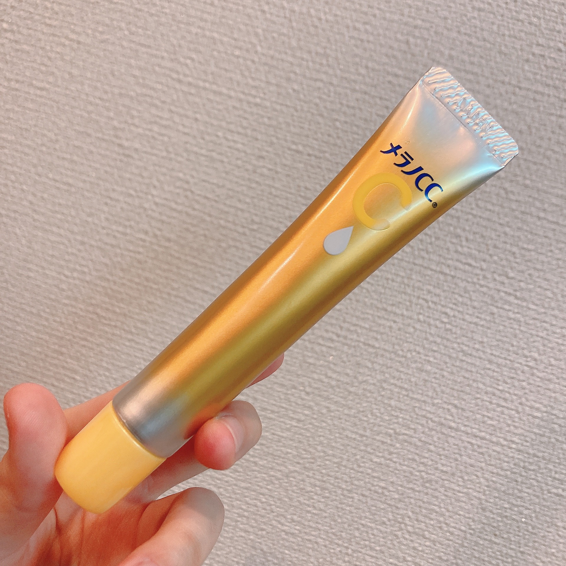 薬用しみ集中対策 プレミアム美容液/メラノCC/美容液を使ったクチコミ（1枚目）