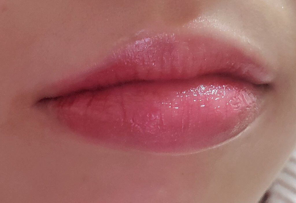 チャビー スティック モイスチャライジング リップ カラー バーム/CLINIQUE/口紅を使ったクチコミ（3枚目）