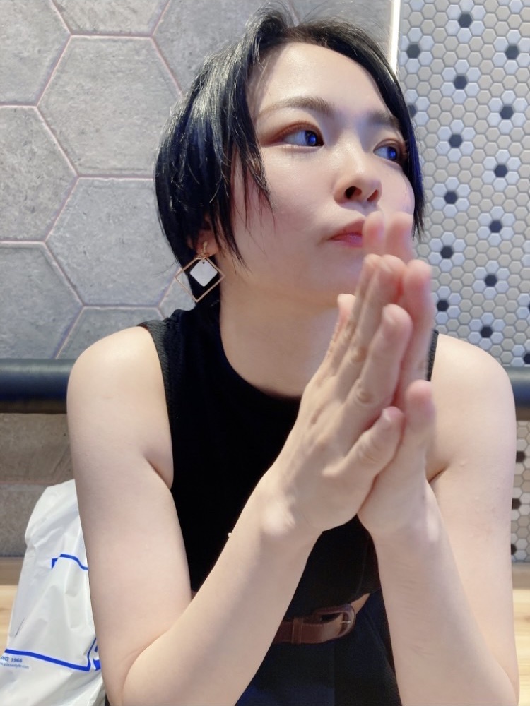 お久しぶりです！新しい職場がハードでなかなかLIPSを開くことが出来なかったです申し訳ないです💦

やっと仕事が落ち着いてきたので、投稿曜日はまだ決めていませんがゆったりとわかりやすい投稿をして行こうと思います😊

大分日が空けてしまっ