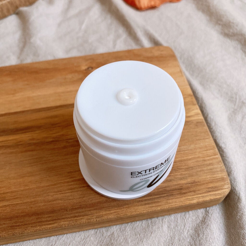 EXTREME CHARGE CREAM/ELECTRON/フェイスクリームを使ったクチコミ(2枚目)