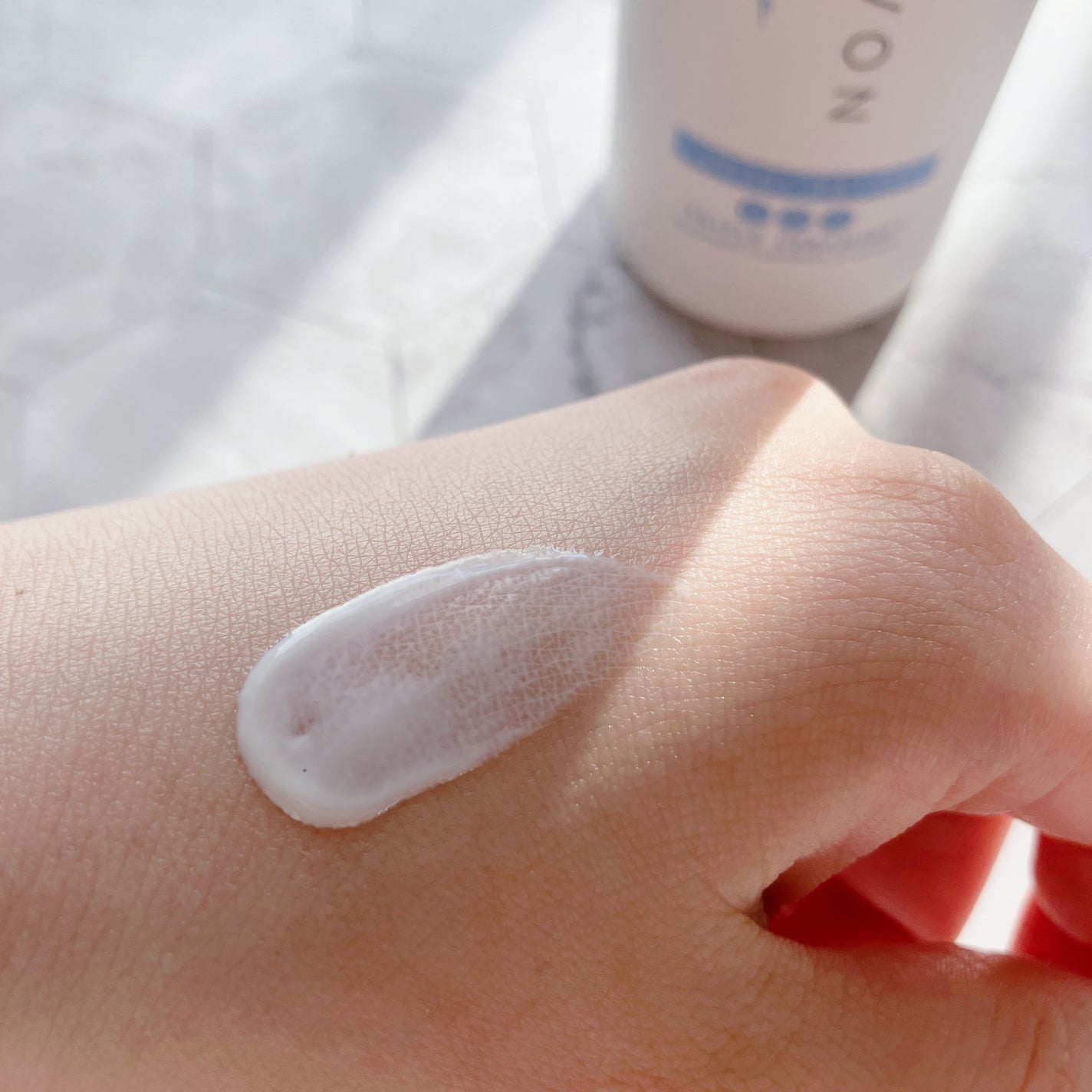 UVジェル ウォータリーシャンプーの香り/アクアシャボン/日焼け止めジェルを使ったクチコミ(2枚目)