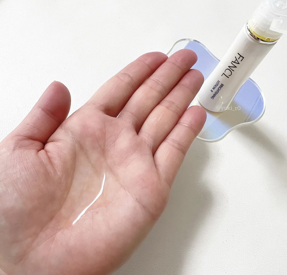 ブライトニング 化粧液 II しっとり＜医薬部外品＞/ファンケル/化粧水を使ったクチコミ（2枚目）