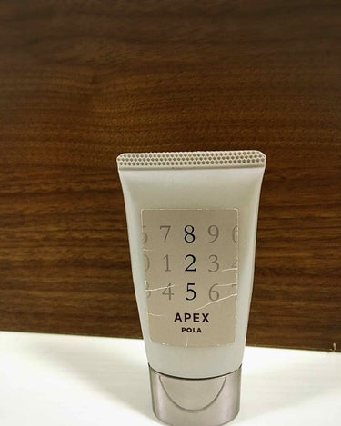 APEX リキッドファンデーションのクチコミ「ポーラAPEXリキッドファンデーションⅡ 825 N3  SPF20 PA＋＋＋

これ、ヨレ.....」（1枚目）