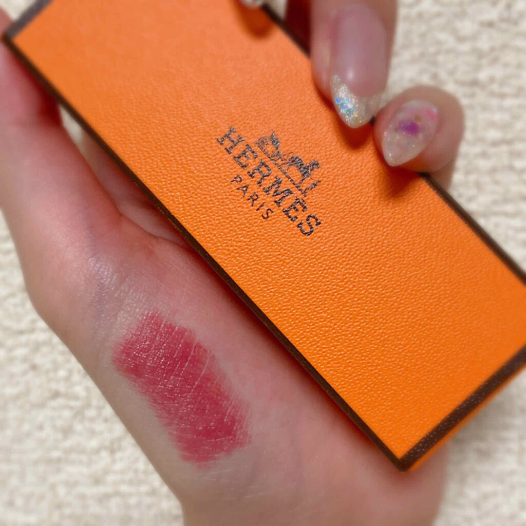 〈ルージュ・エルメス〉 ルージュ ア レーヴル マット 48 ローズ・ボワゼ/エルメス/口紅を使ったクチコミ（2枚目）