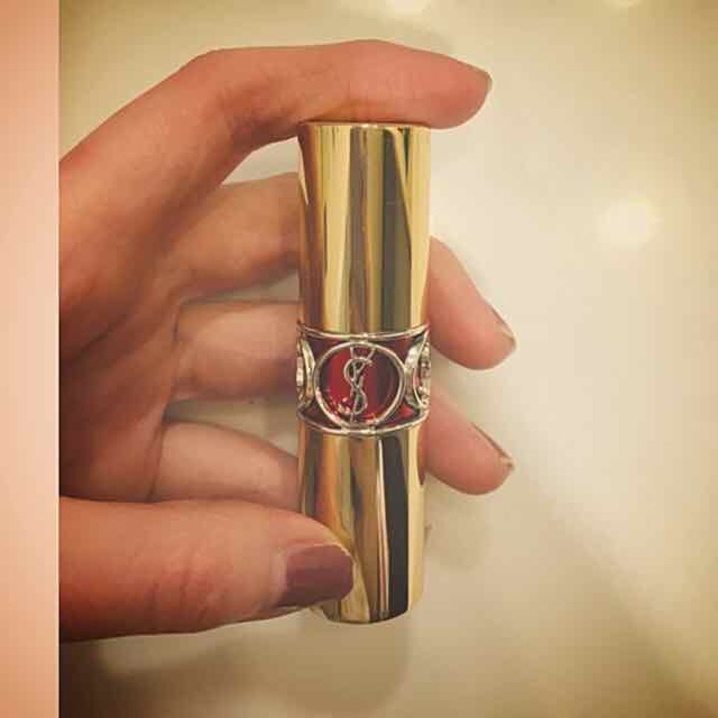 ルージュ ヴォリュプテ シャイン/YVES SAINT LAURENT BEAUTE/口紅を使ったクチコミ(1枚目)