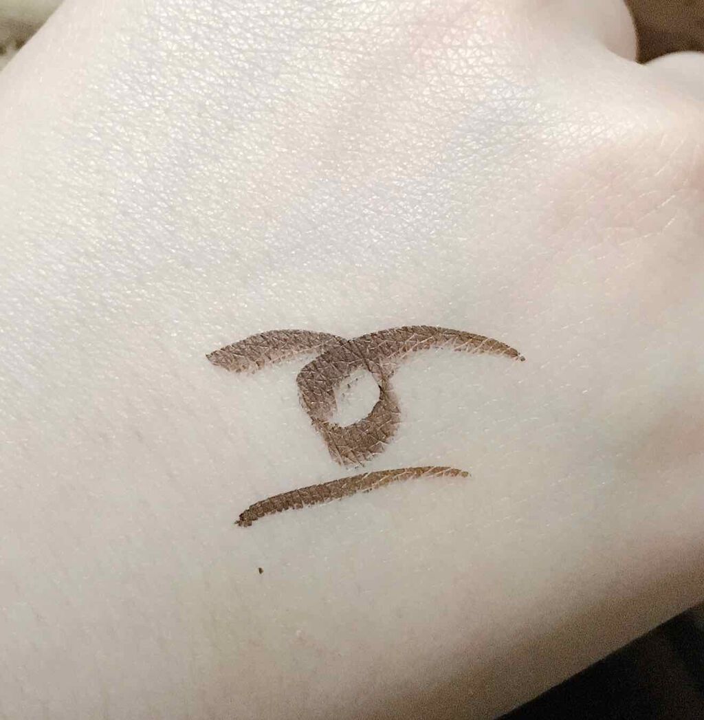 【旧品】シルキーリキッドアイライナーWP/D-UP/リキッドアイライナーを使ったクチコミ（2枚目）