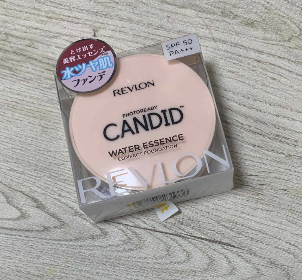 フォトレディ キャンディッド ウォーター エッセンス コンパクト ファンデーション/REVLON/クリーム・エマルジョンファンデーションを使ったクチコミ（1枚目）