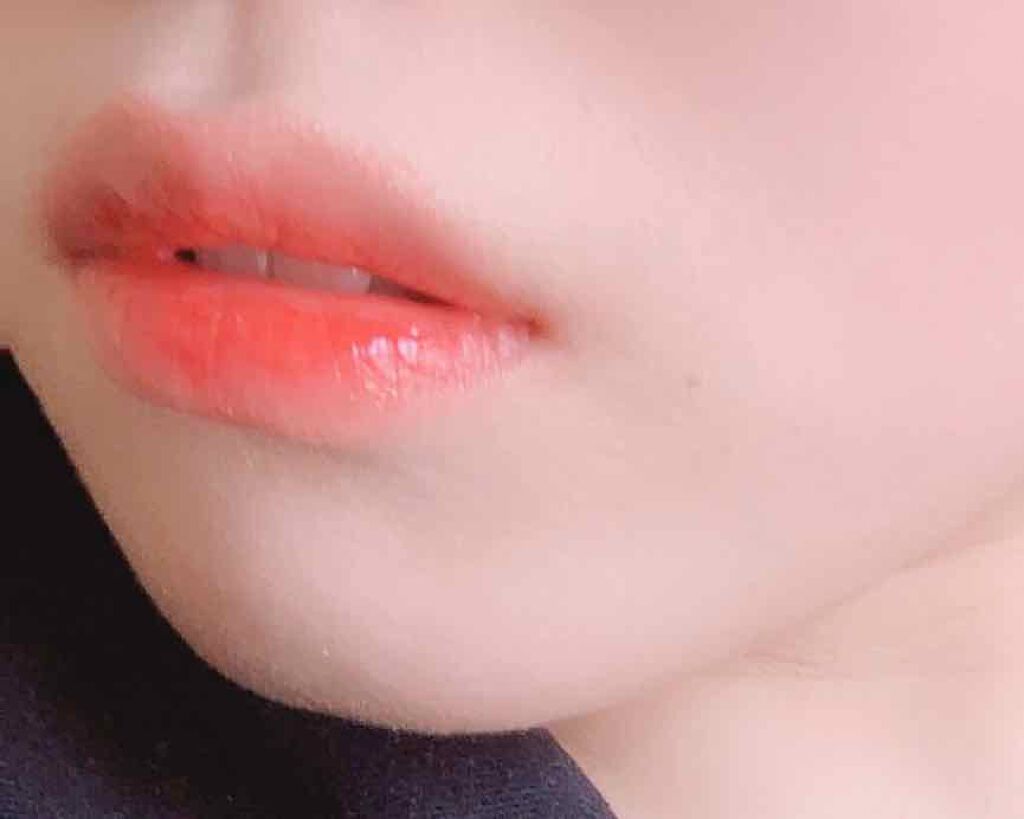 ウォーター シャイニー ミルキー/MAYBELLINE NEW YORK/口紅を使ったクチコミ(2枚目)