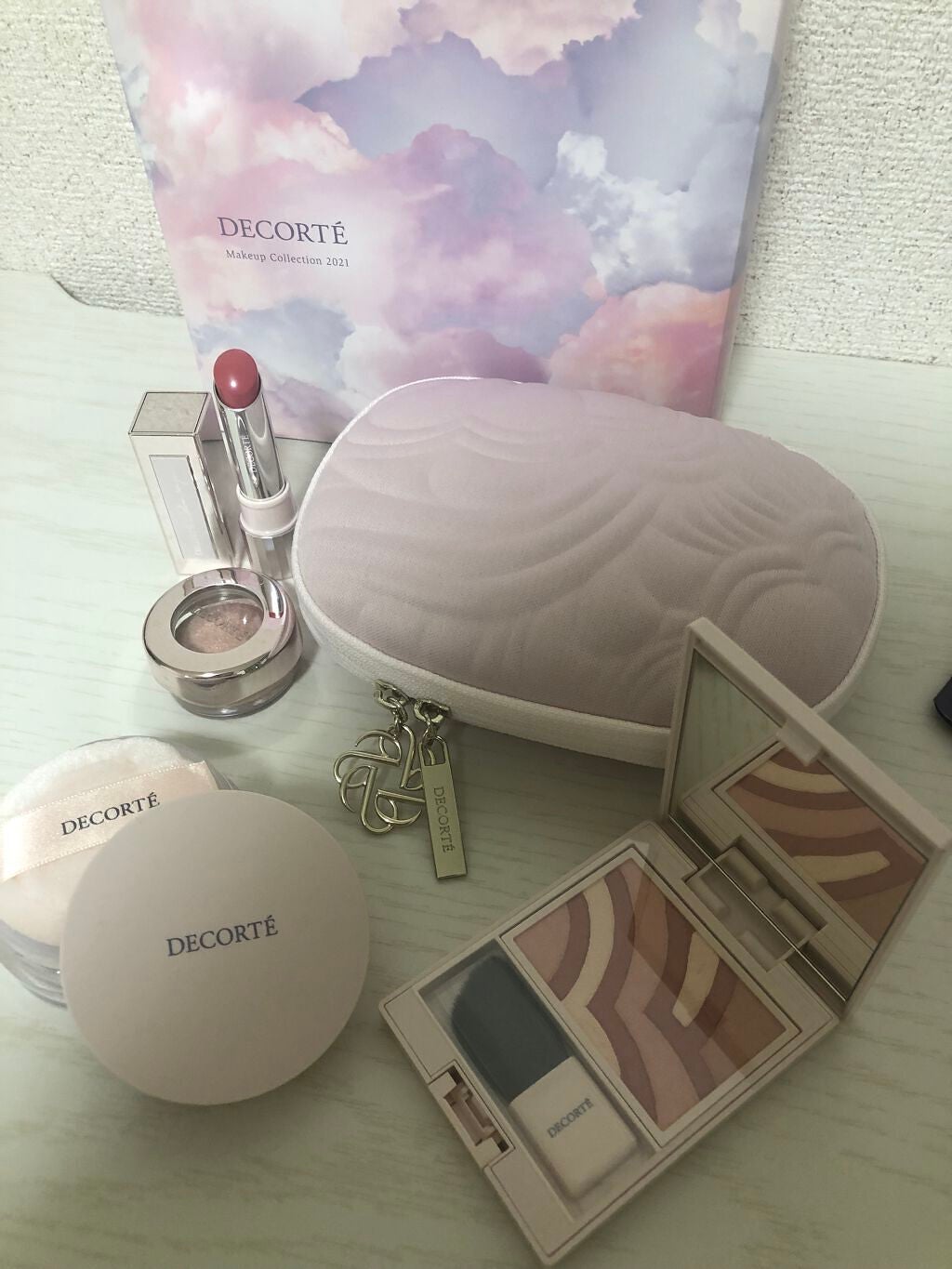 メイクアップ コレクション 2021 /DECORTÉ/メイクアップキットを使ったクチコミ(1枚目)