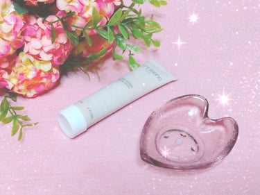 オムニサンス Lait corpsのクチコミ「🌸オムニサンス　ボディーローション🌸
❁
❁

伸びが良くていい香りです🌼
持ち運びやお泊りに.....」（2枚目）