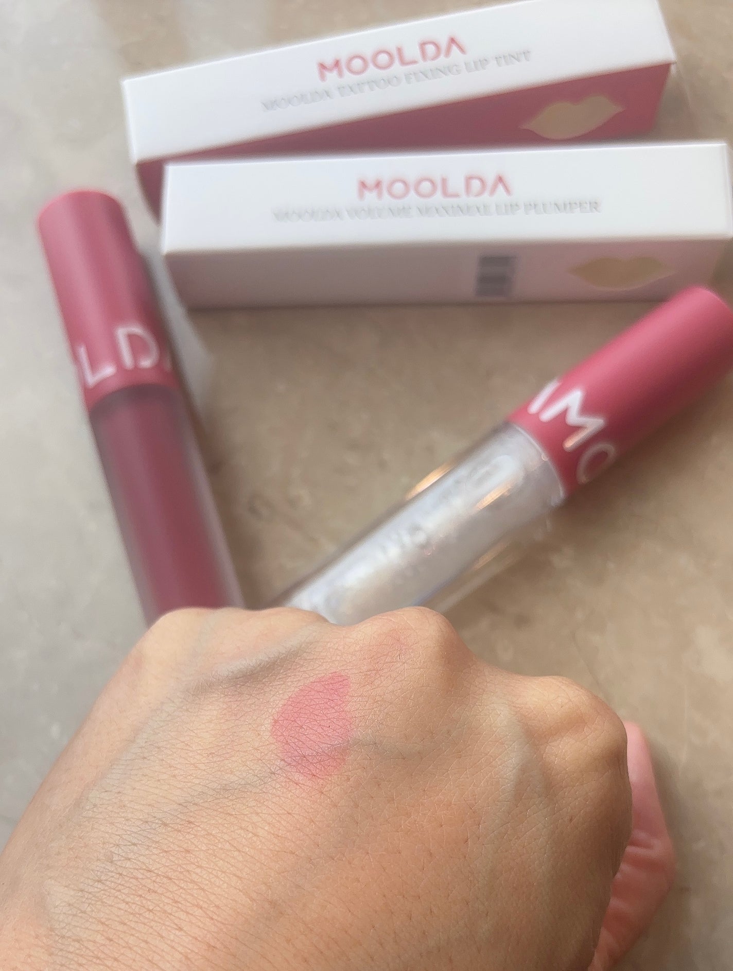 タトゥーフィクシングリップティント/MOOLDA/リップティントを使ったクチコミ(6枚目)