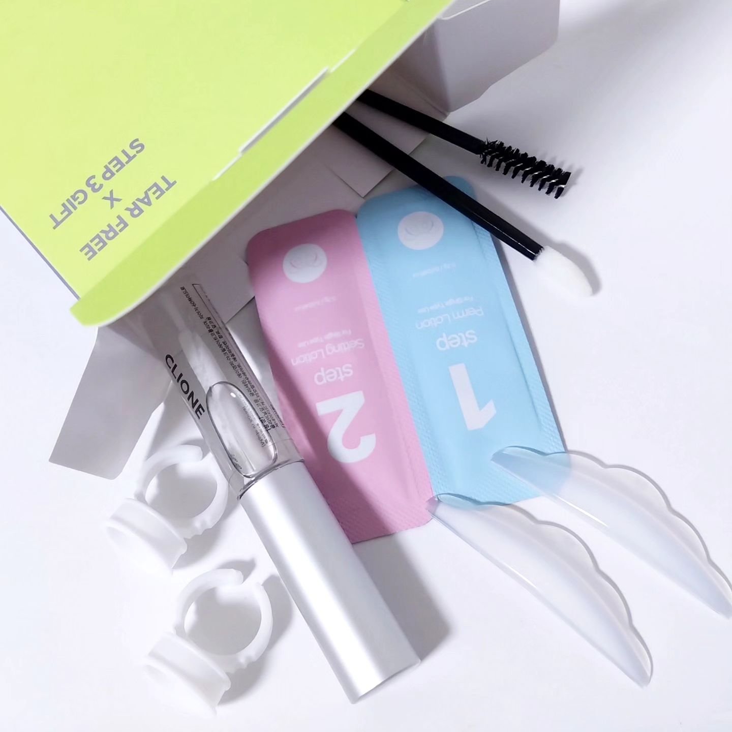 低刺激セルフまつげパーマキット/CLIONE/その他キットセットを使ったクチコミ（1枚目）