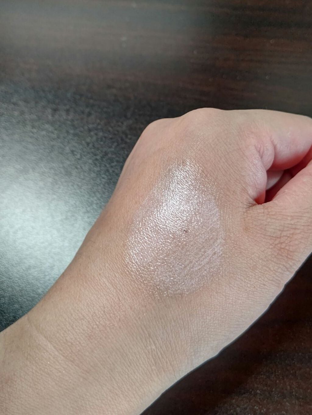 シアーグロウスティック ハイライト/ミゼルエディ/スティックハイライトを使ったクチコミ(3枚目)