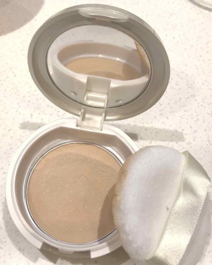 フェイスパウダー ハイカバー  白肌オークル/クリアラスト/プレストパウダーを使ったクチコミ(2枚目)