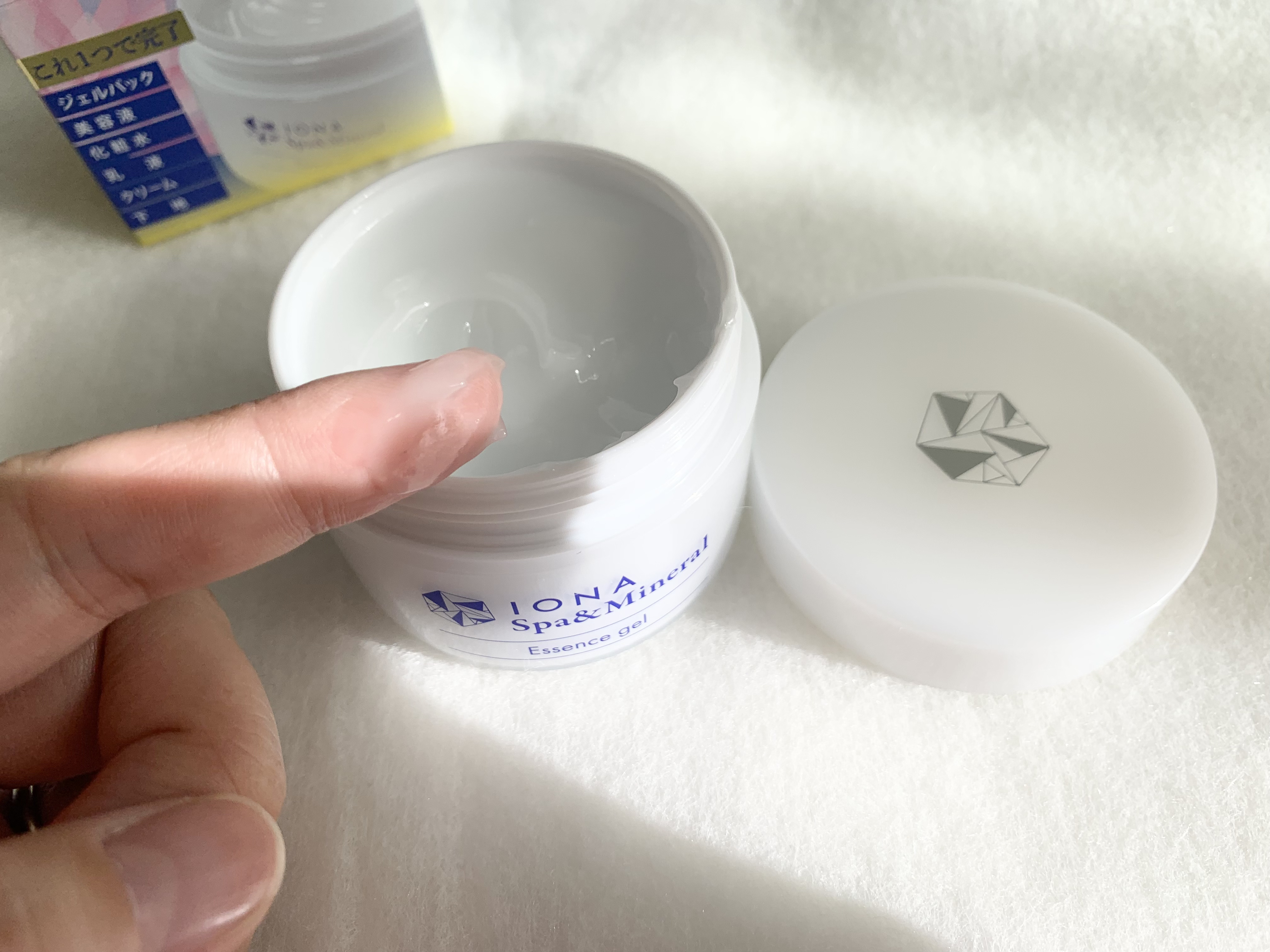 スパ＆ミネラル エッセンス ジェル/IONA/フェイスクリームを使ったクチコミ（3枚目）