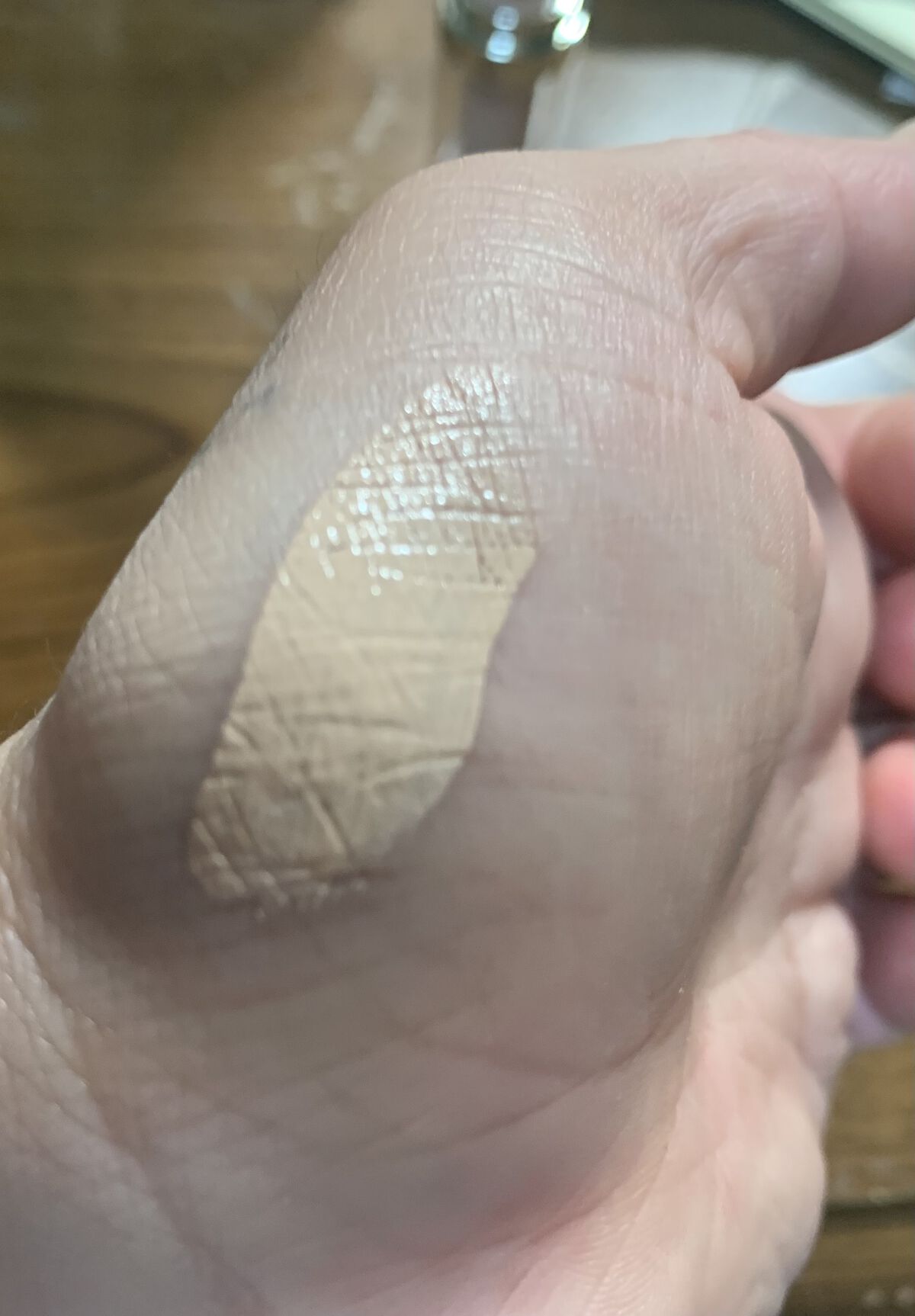 タトゥーウォータープルーフスカーコンシーラー/フォレンコス/リキッドコンシーラーを使ったクチコミ（3枚目）